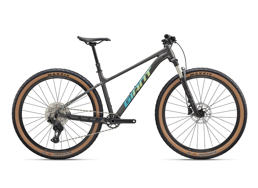 2027 Giant Talon 0