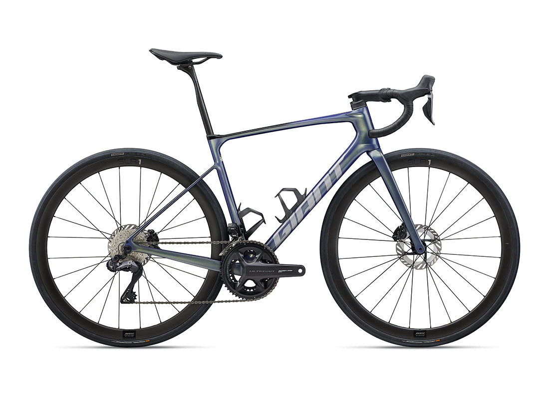 2025 Giant Defy Advanced Pro 0