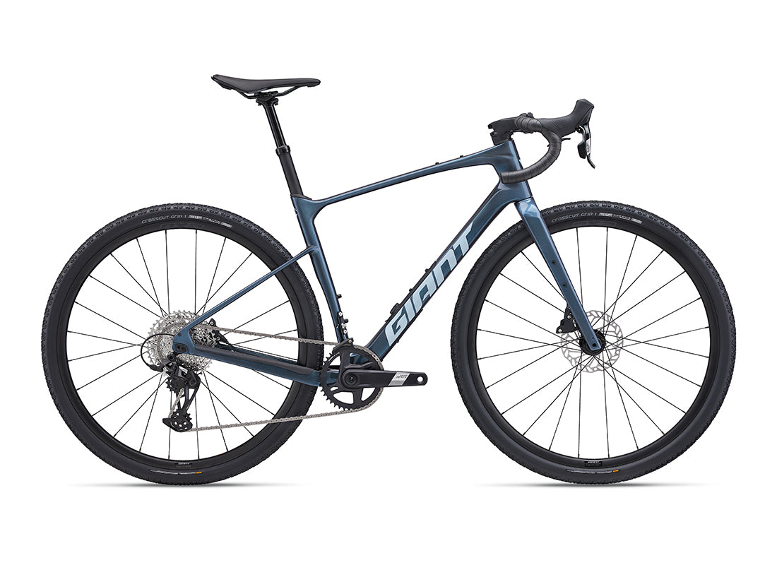 2025 Giant Revolt Advanced 1