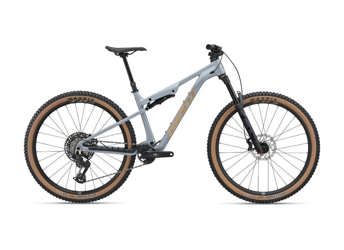 Giant Stance 0 - Moonstone